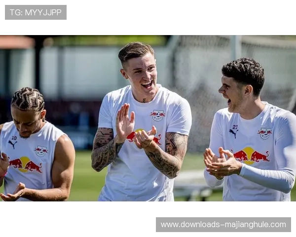 老特拉福德的新英雄：谢什科绝杀后的激情庆祝